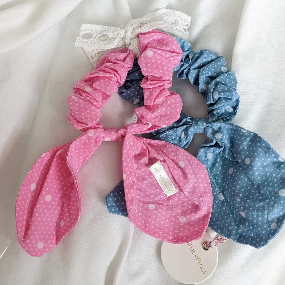 LOVESHACKFANCY Polka Dot Scrunchies Hair Accessories Set Bracelet